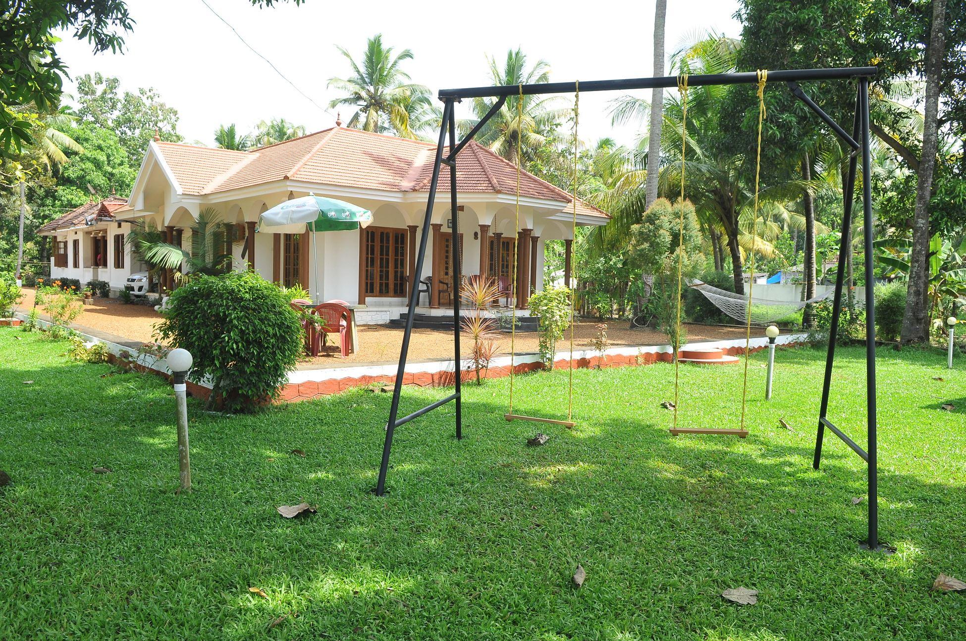 Coconut Creek Farm and Homestay