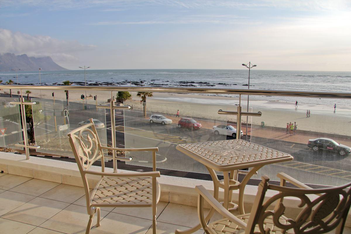 Hibernian Towers 305 | Strand Accommodation