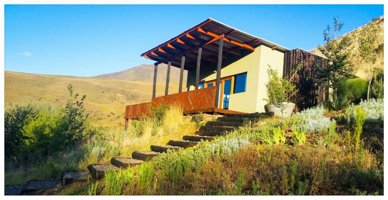 Swallows Nest Self-Catering Chalet | Eastern Cape Specials