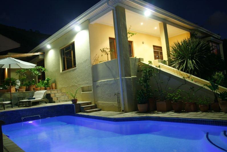 Loloho Lodge | Accommodation Sea Point