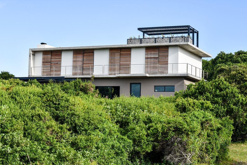 Modern Masterpiece | Self-catering Cape St Francis