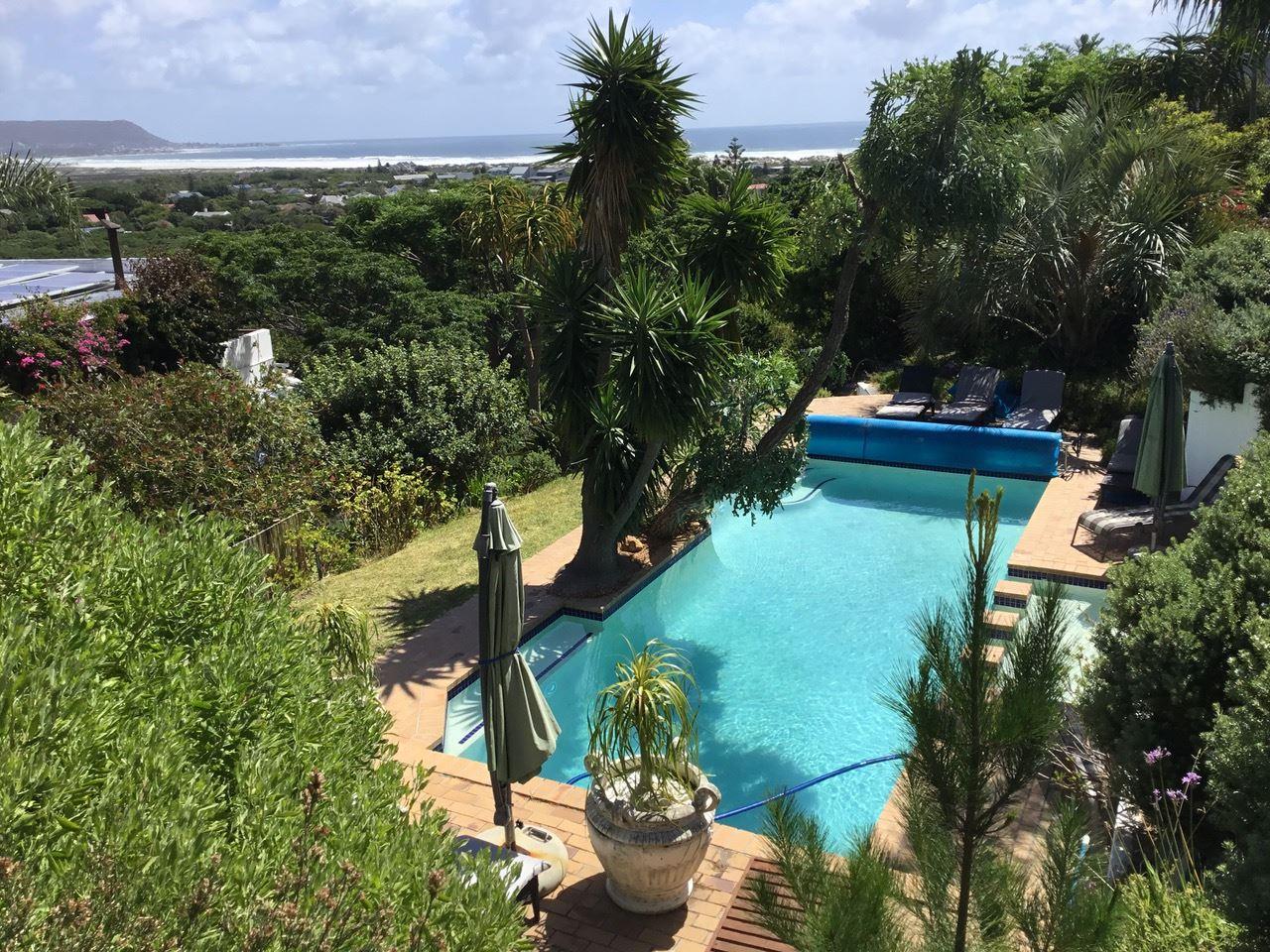 Oceangolf Guesthouse | Accommodation Noordhoek