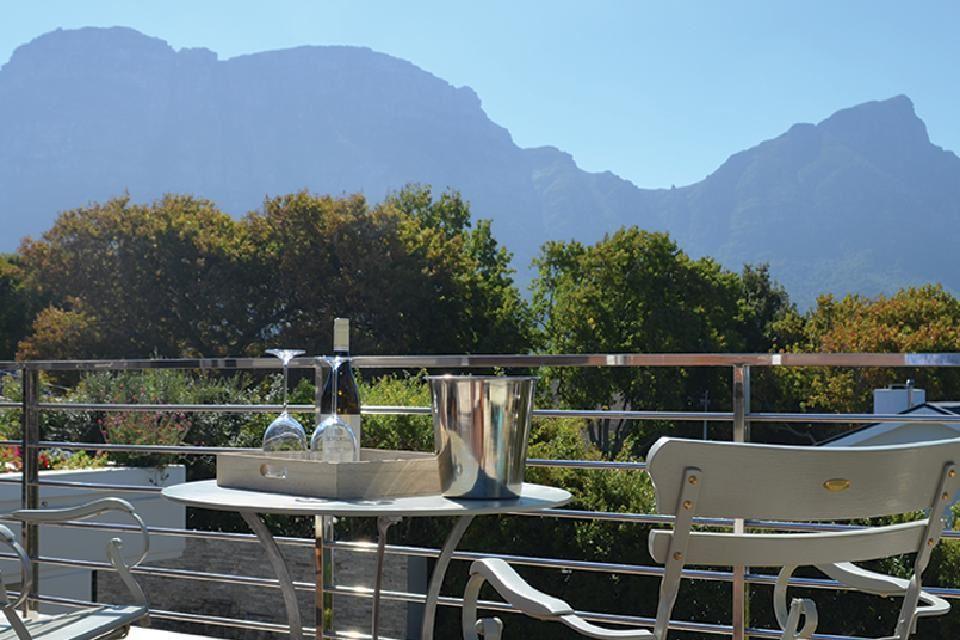 Thirty on Grace | Claremont Accommodation