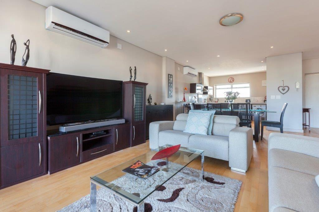 Knightsbridge 902E by CTHA
