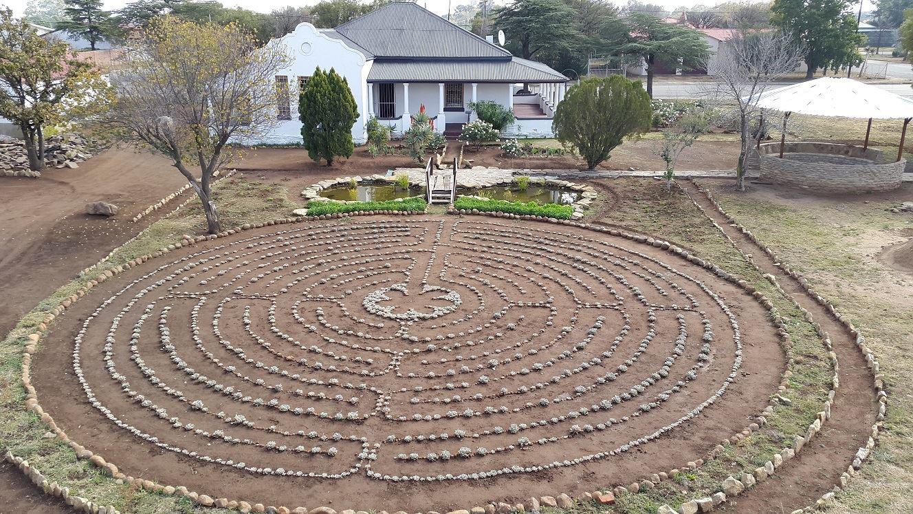 Third Rock Guesthouse | Ventersburg Accommodation
