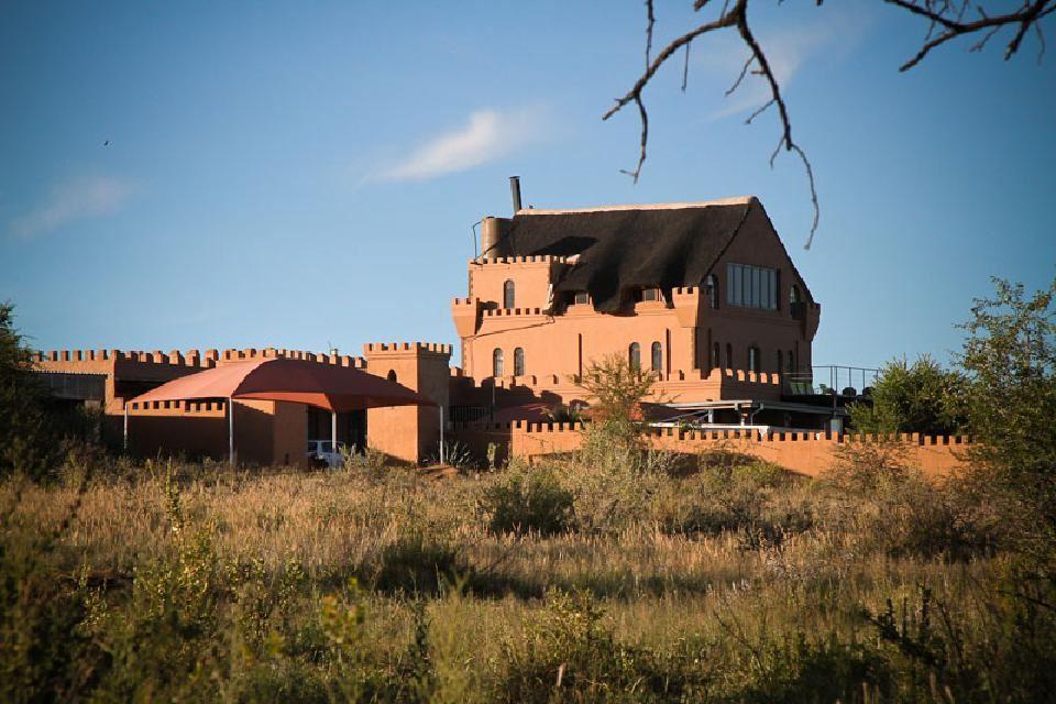 Sweet Thorn Retreat Airport Lodge | Lodges Klein Windhoek