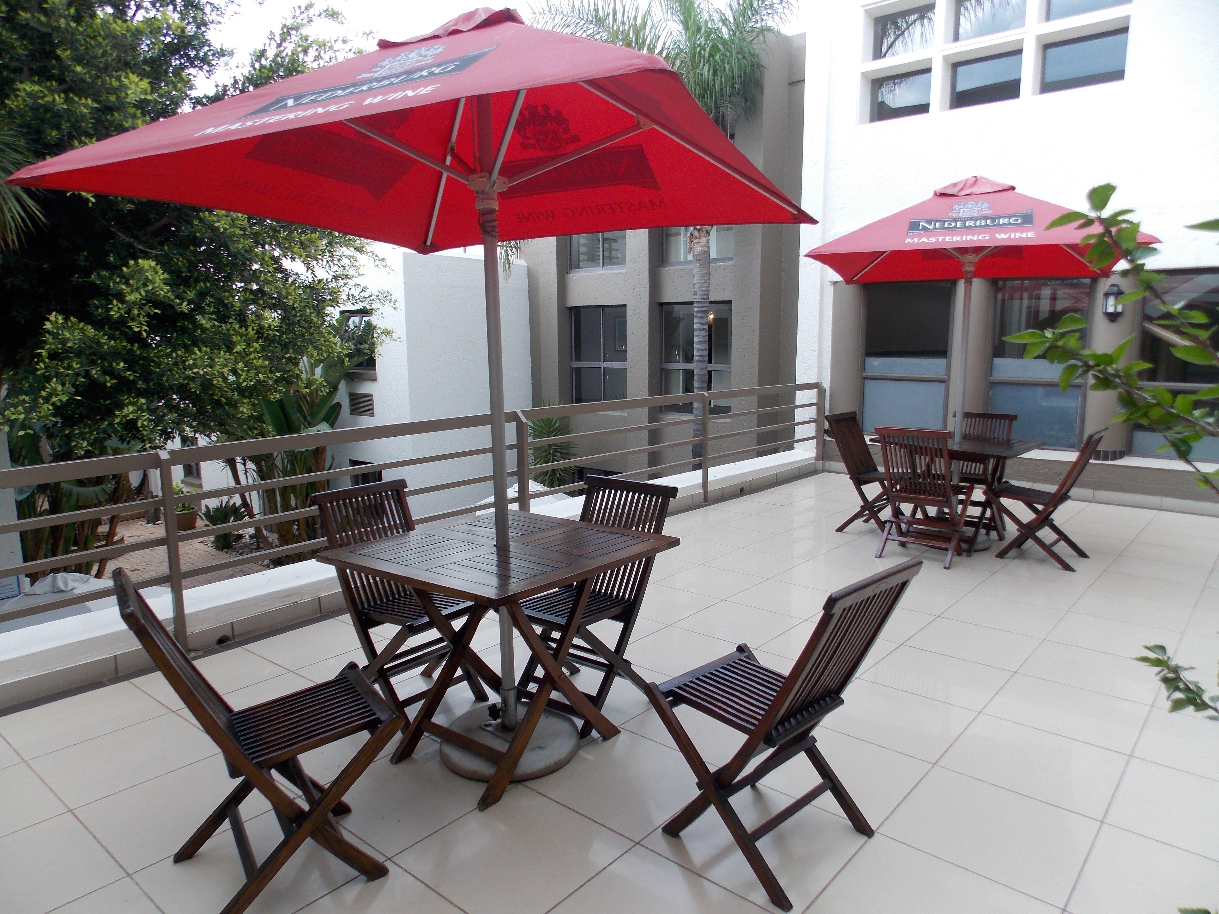 Sierra on Main Hotel | Ferndale Hotels