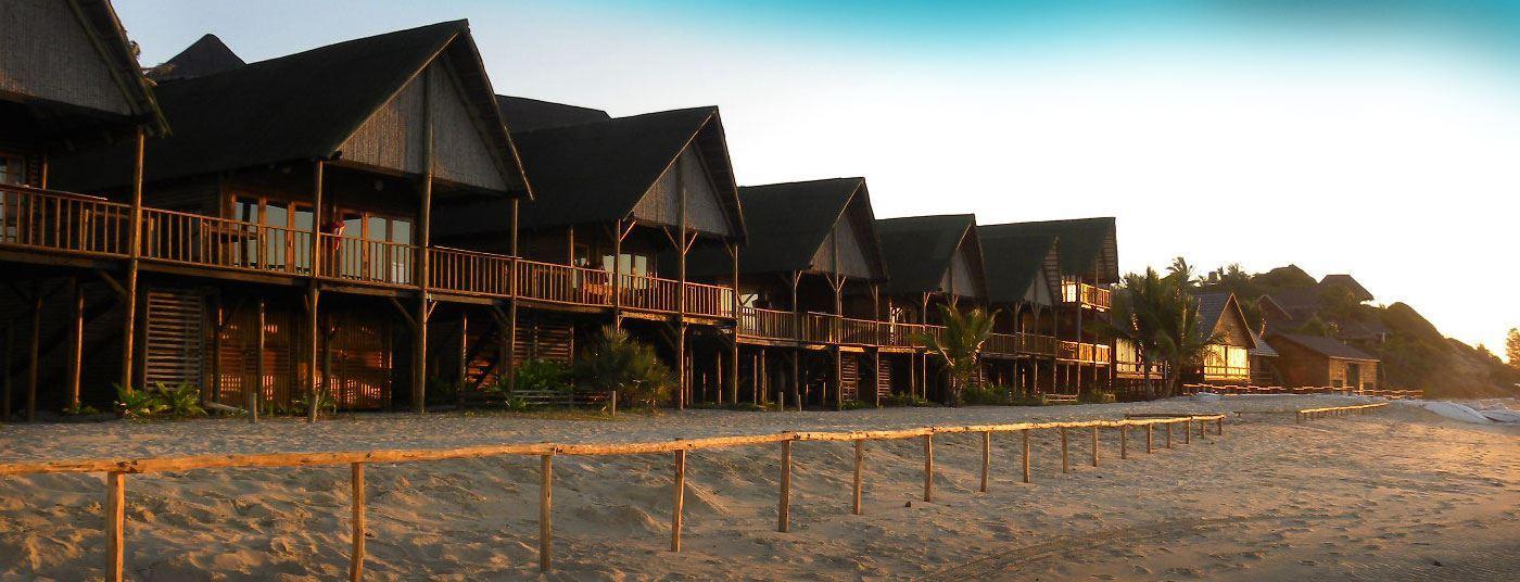 Farol da Barra | Praia do Tofo Accommodation