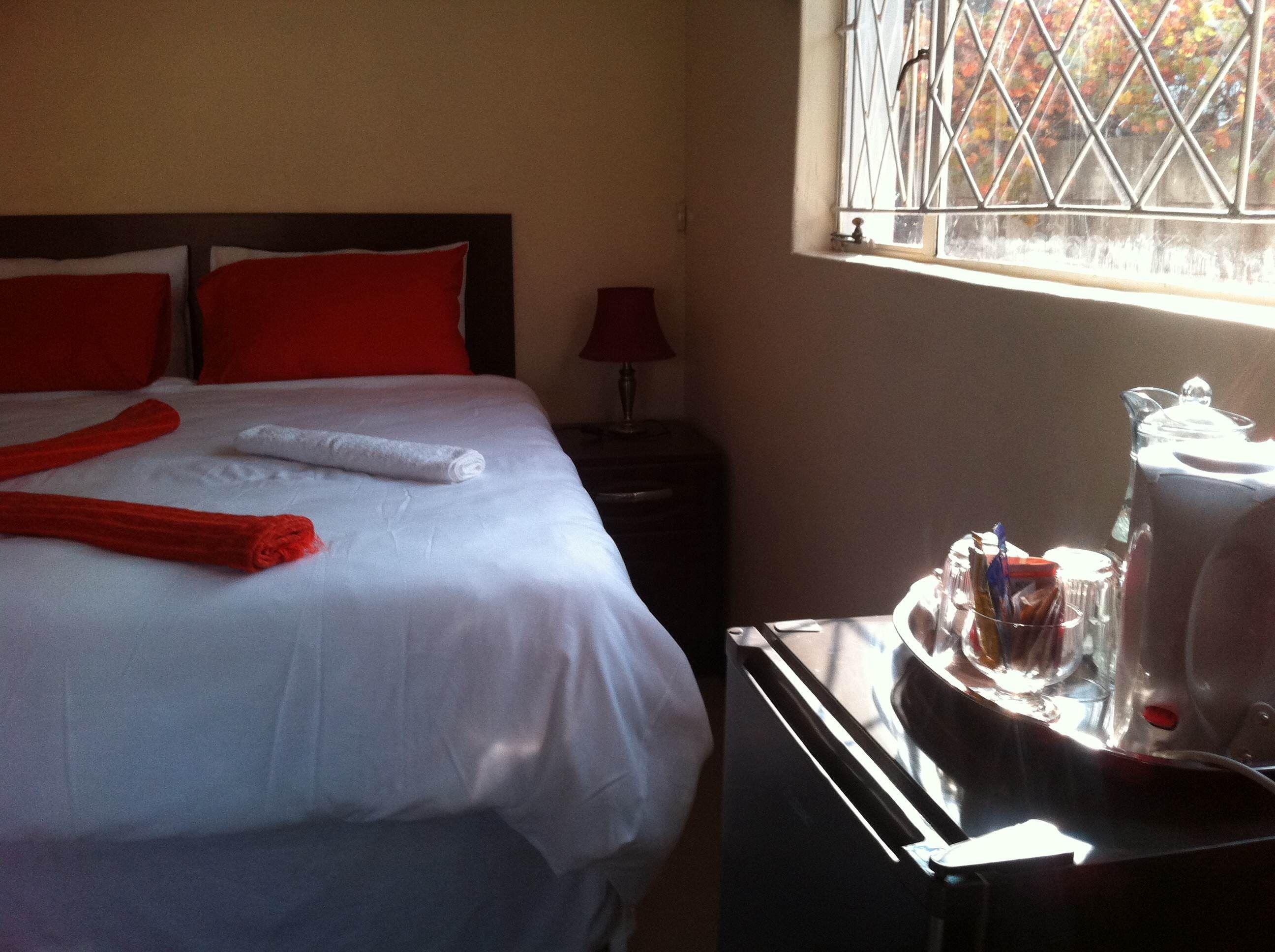 King Bed Guest Inn Special Deals and Offers Book Now!