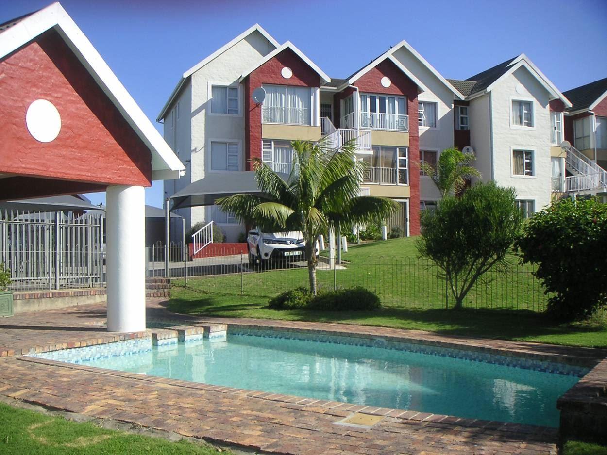 Waterside Living - Dolphin Bay 03 | Aston Bay Self-catering