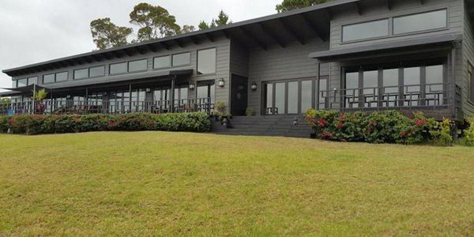 Ichibi Lakeside Lodge | Wilderness Accommodation