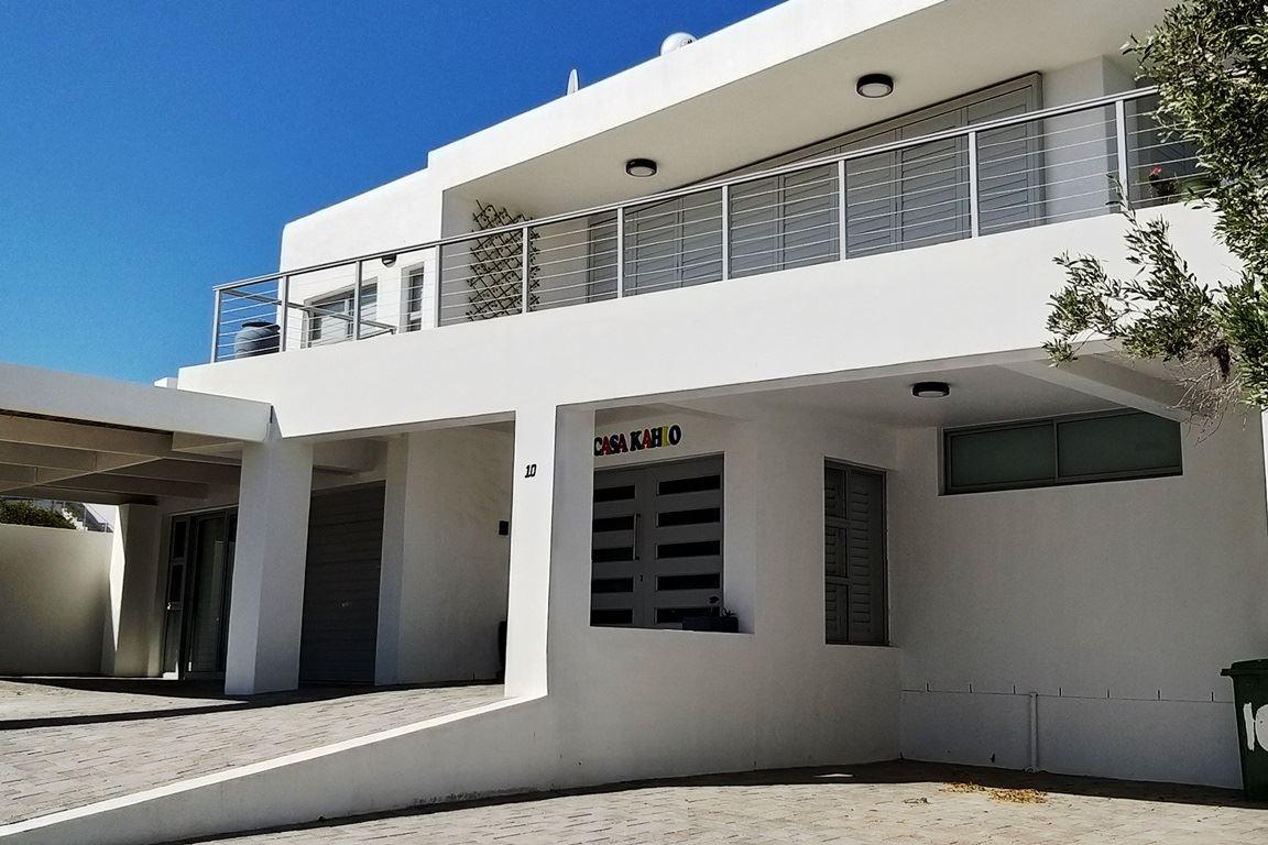 Casa Kahlo | Paradise Beach (Langebaan) Accommodation