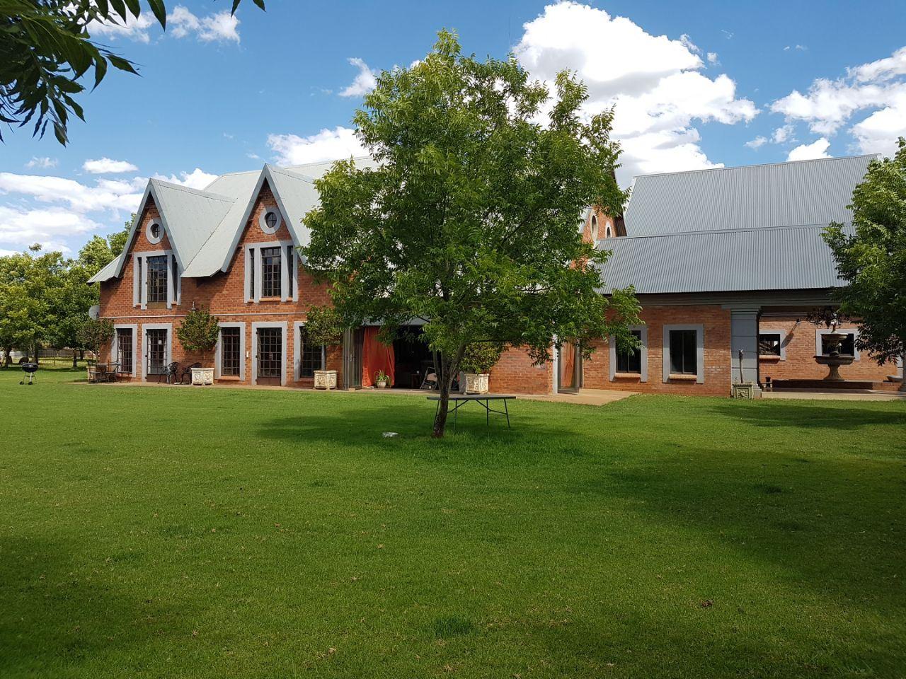 Millstream Inn | Skeerpoort Self-catering