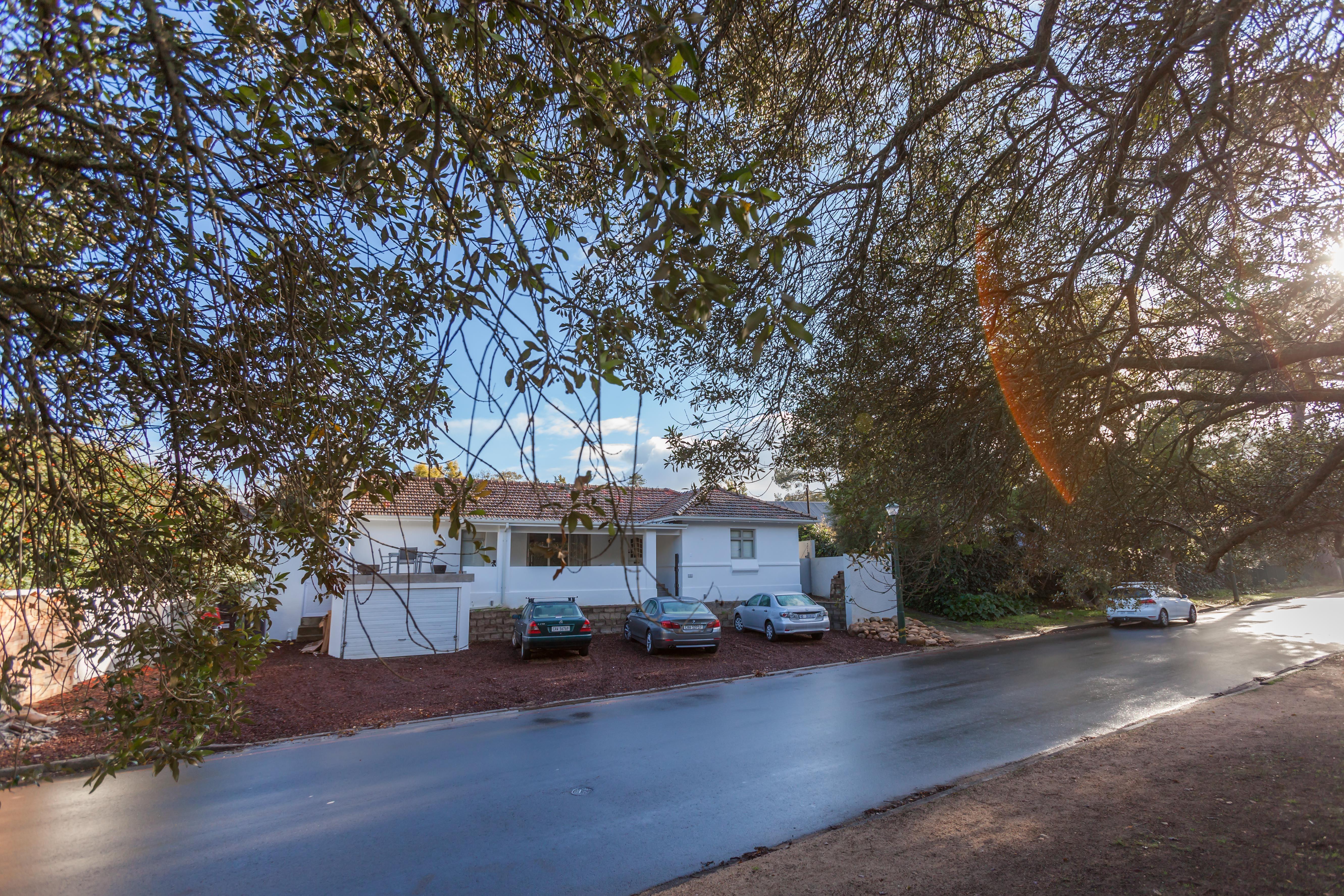 Buiten Geluk | Accommodation Stellenbosch Central