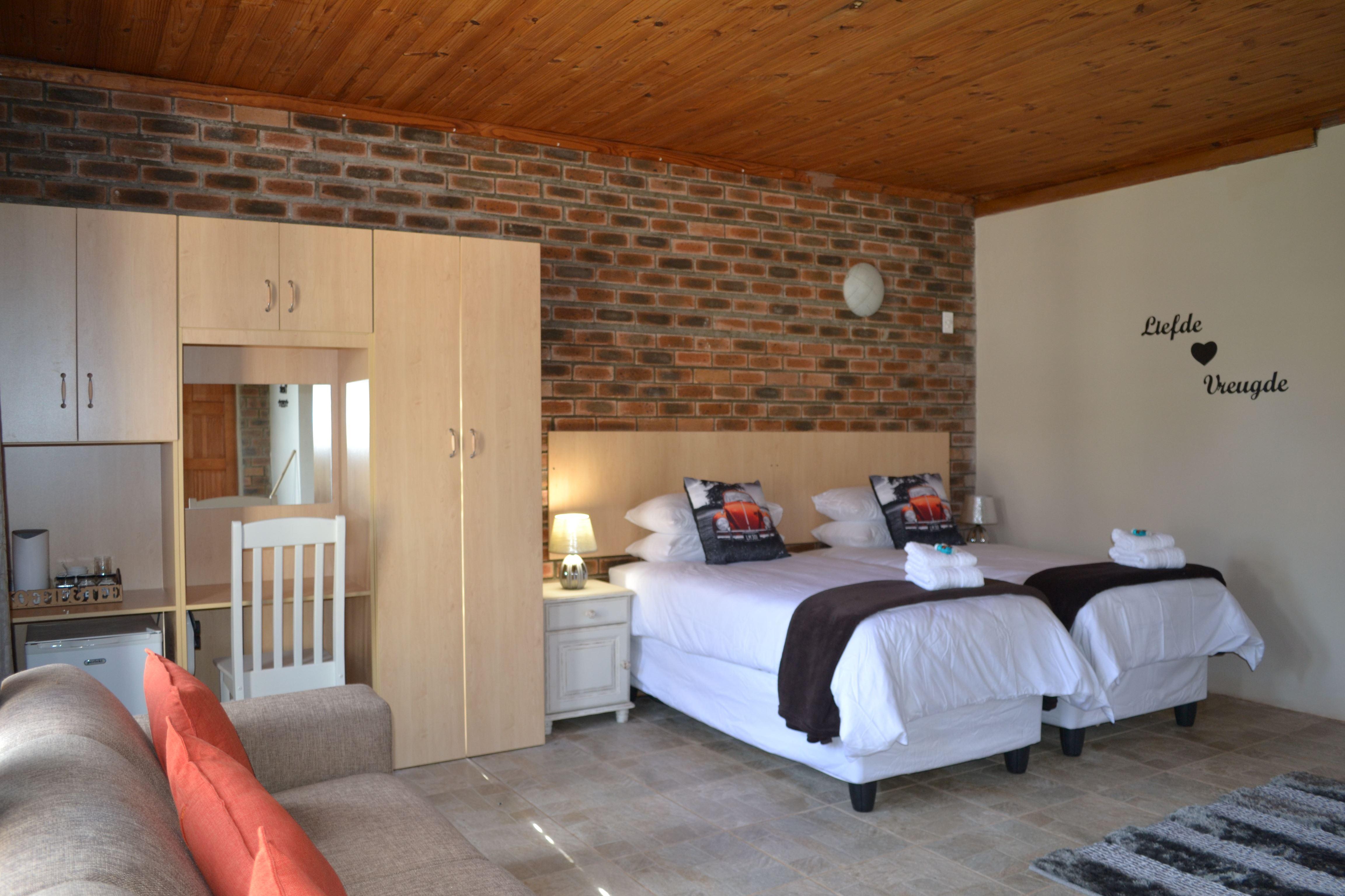 SuNel Guest Rooms | Malmesbury Accommodation