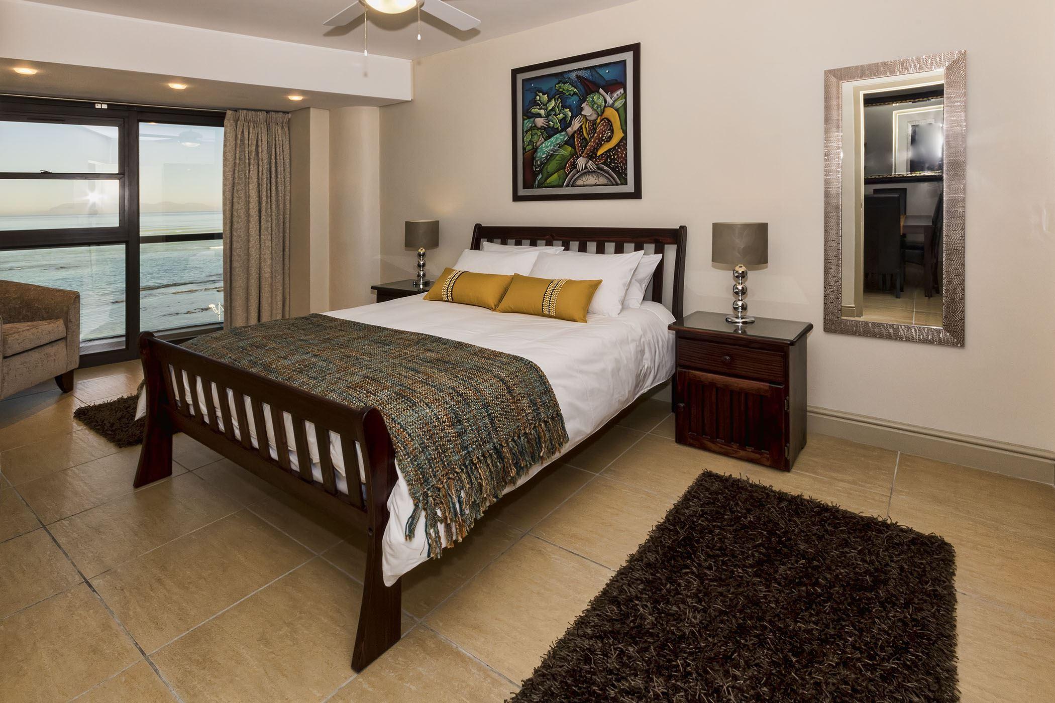 302 Ocean View | Van Ryneveld (Strand) Specials