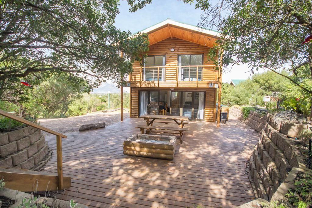 28 Duiker | Accommodation Meerenbosch