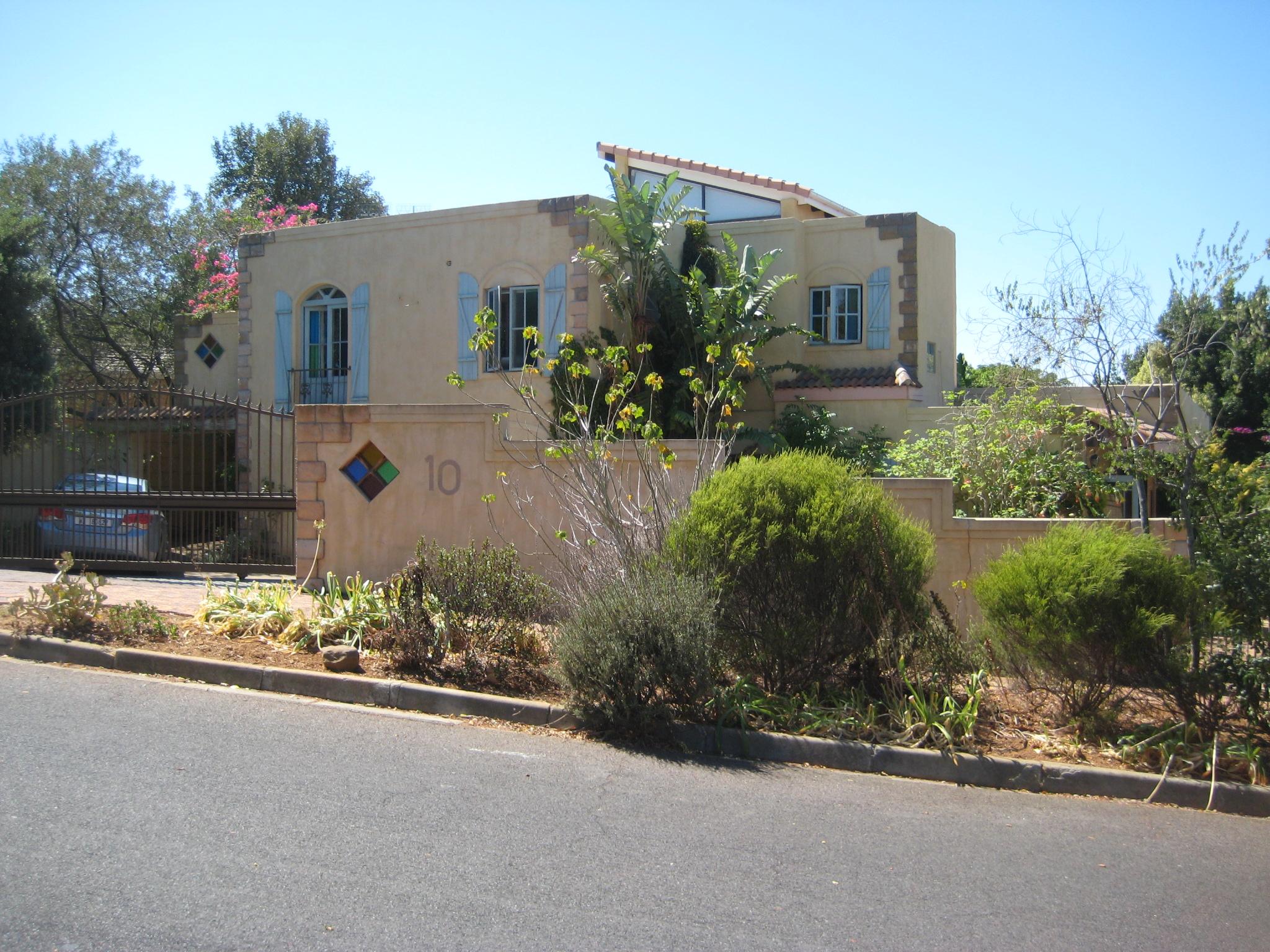 Aurora Guest Units | Durbanville Accommodation