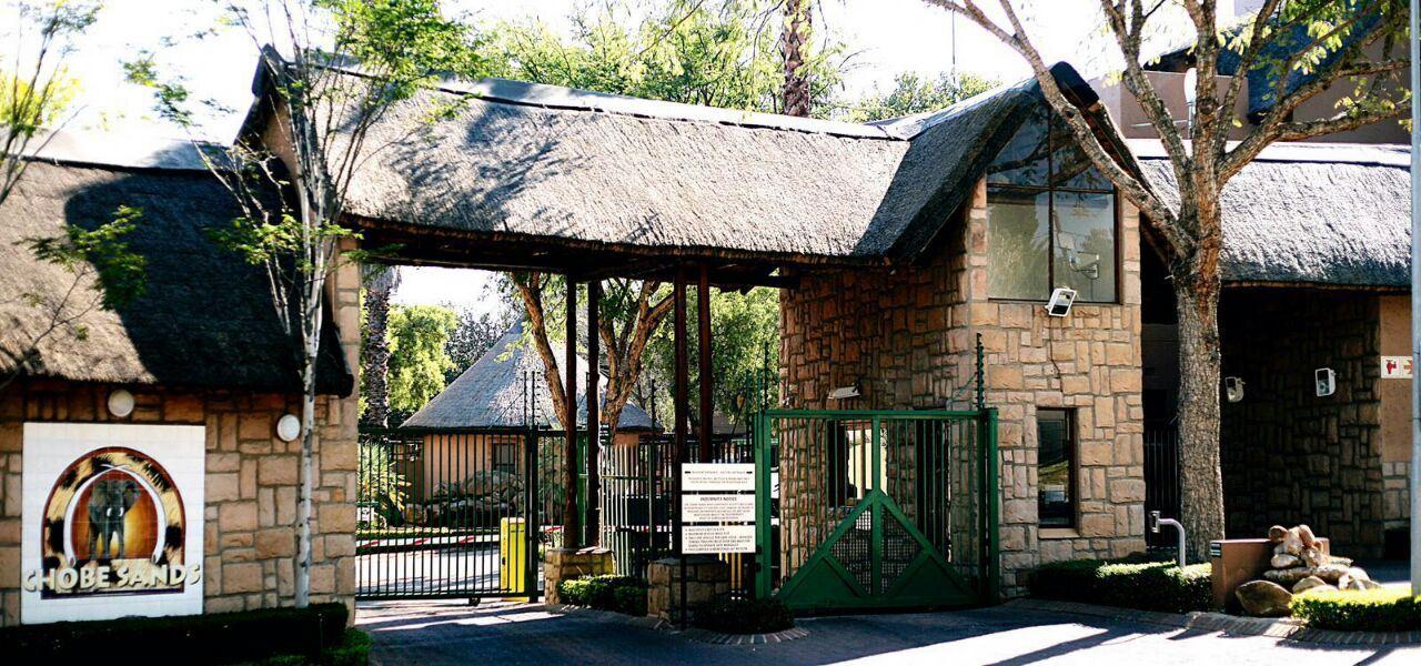 Exoticwood Apartments | Douglasdale Accommodation