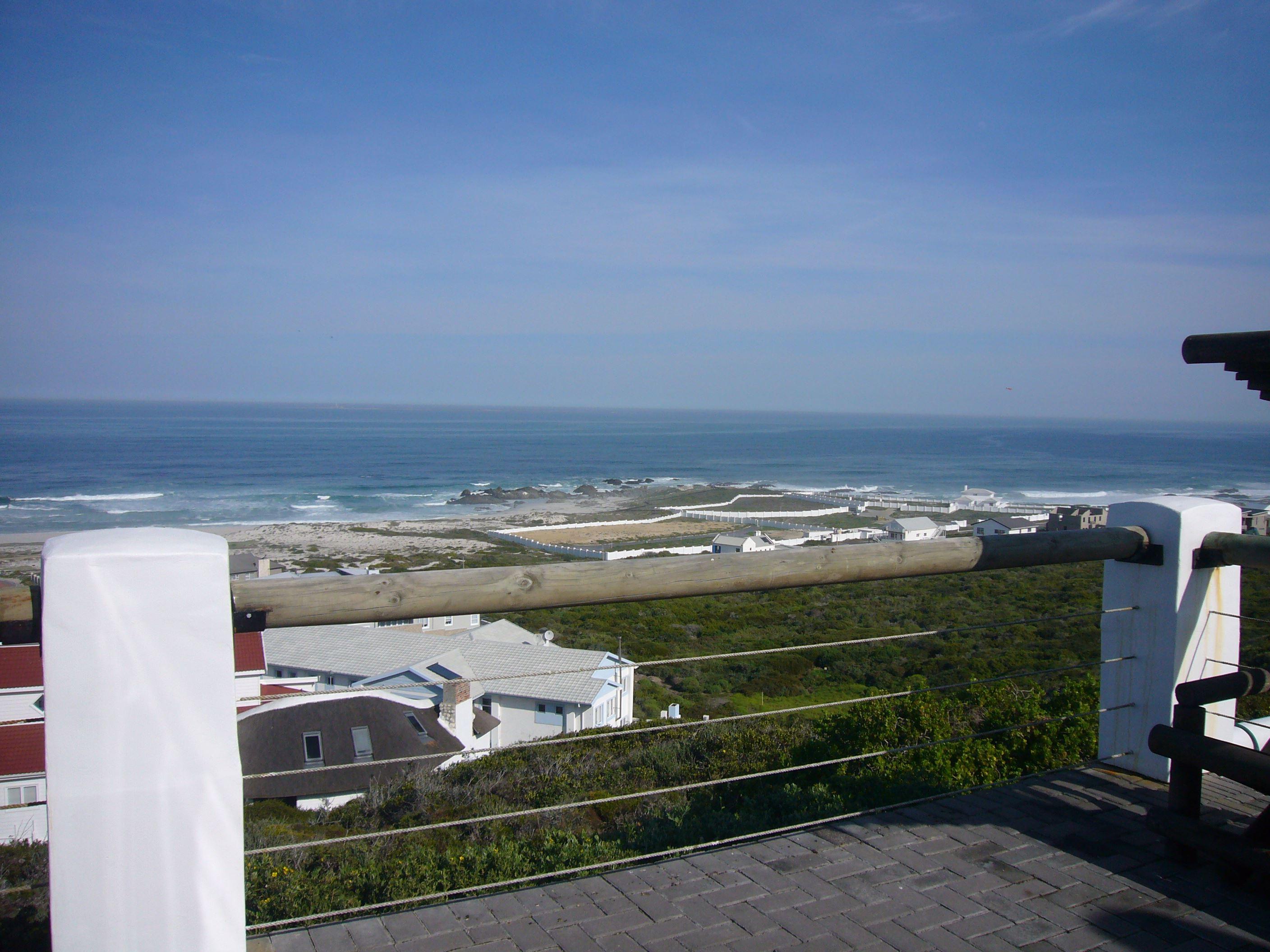 90 Atlantic Drive Yzerfontein | Yzerfontein Accommodation