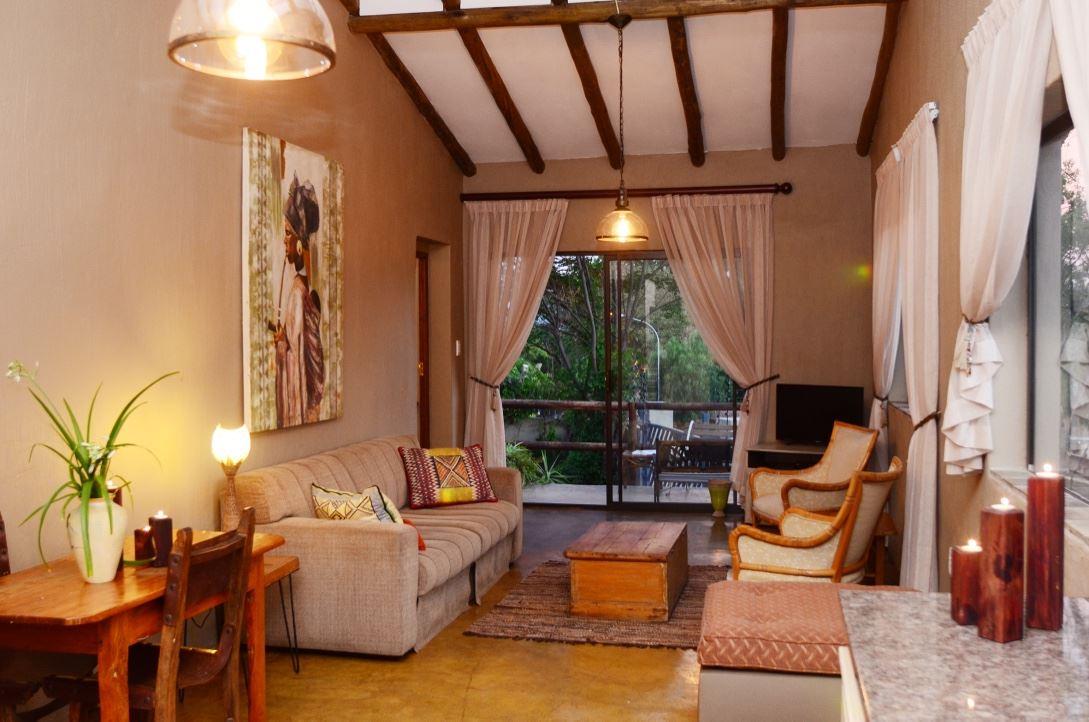 Wisteria Lodge 11 | Accommodation Weltevreden Park