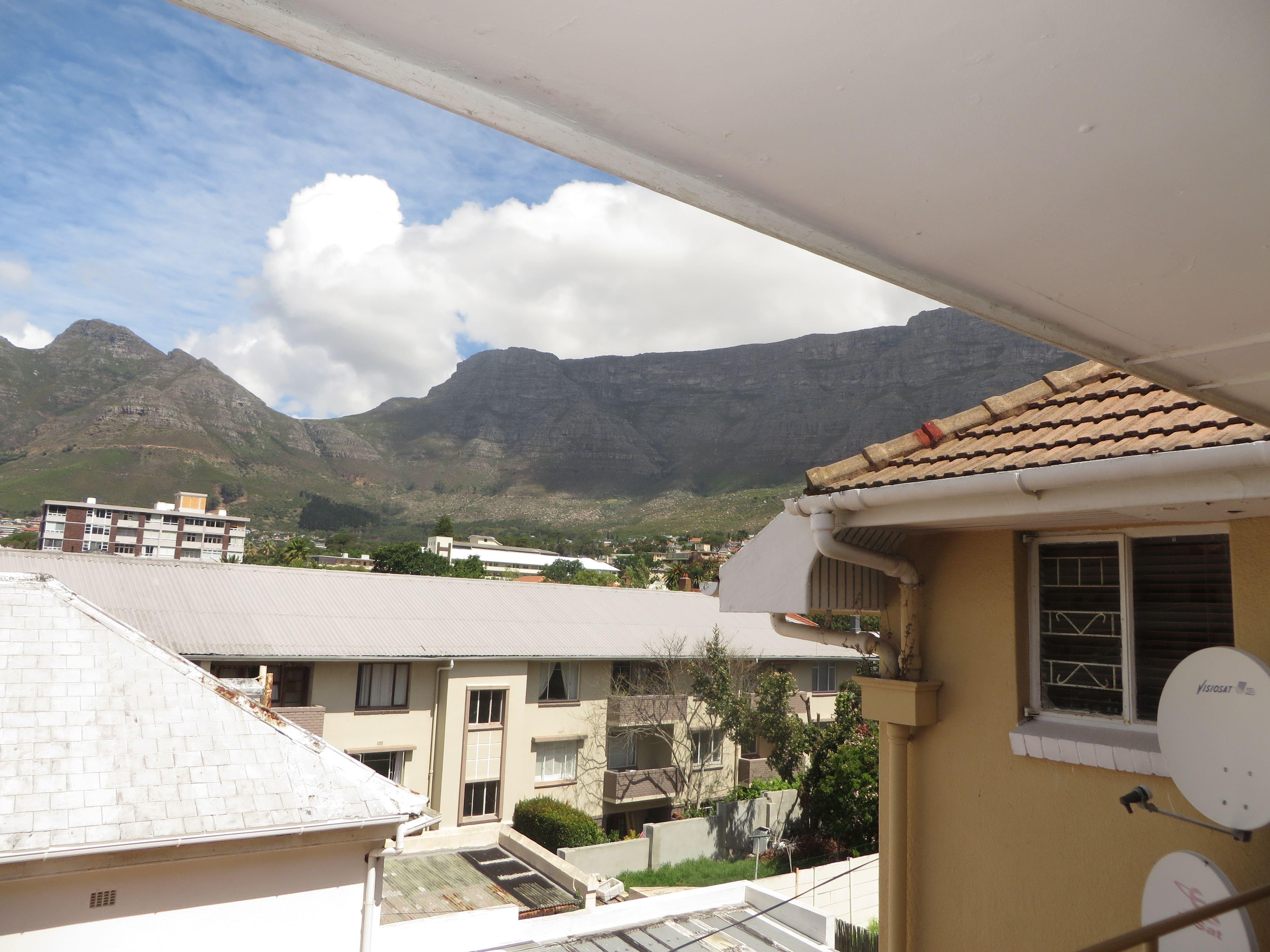 Santorini in Cape Town | Gardens Accommodation