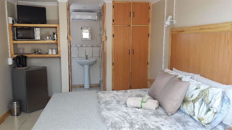 Karoo Inn