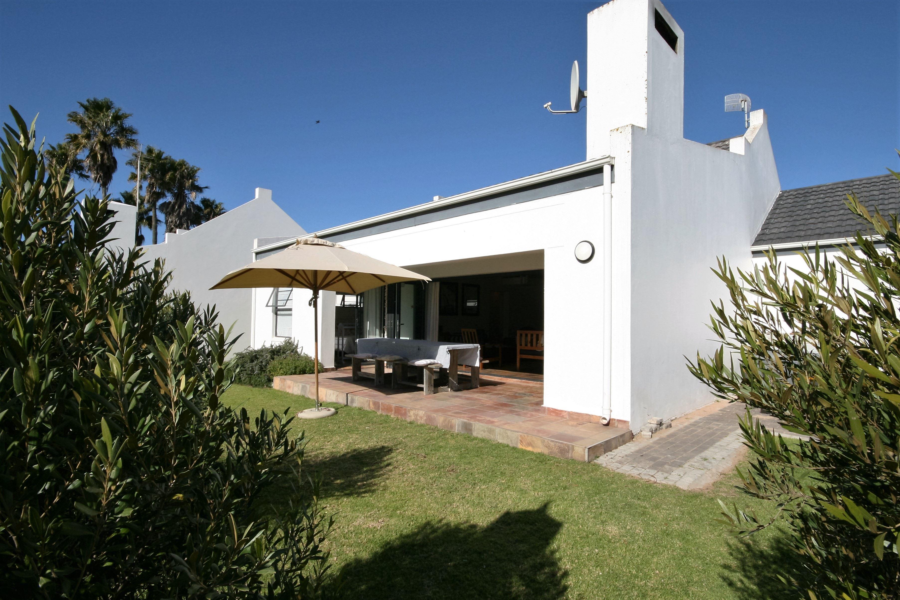 Fountains | Accommodation Shelley Point