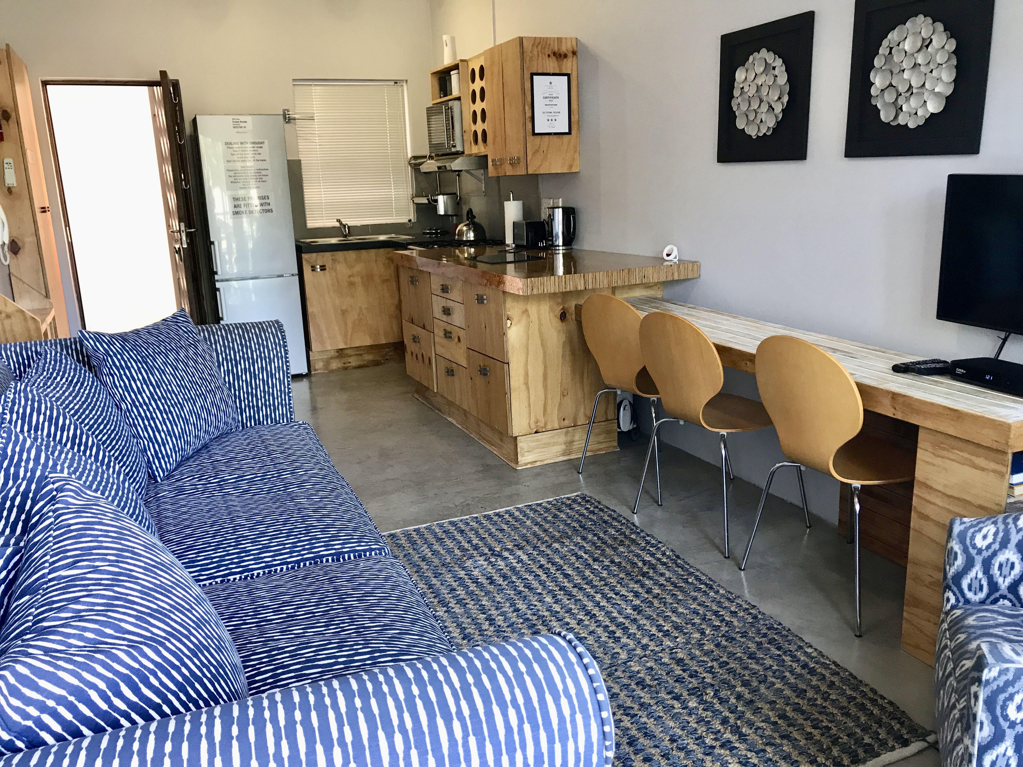 Knysna Pocket Breaks Unit 6 | Self-catering Knysna Central