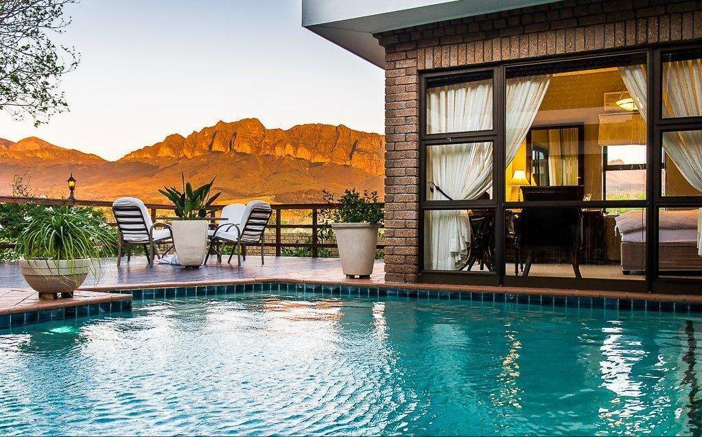 Wellington Country House