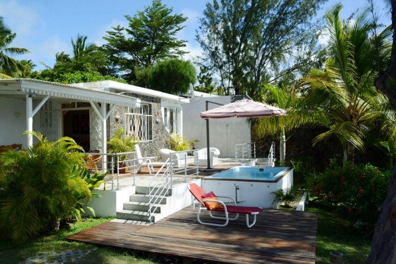 Bougainvilliers | Accommodation Grand Gaube