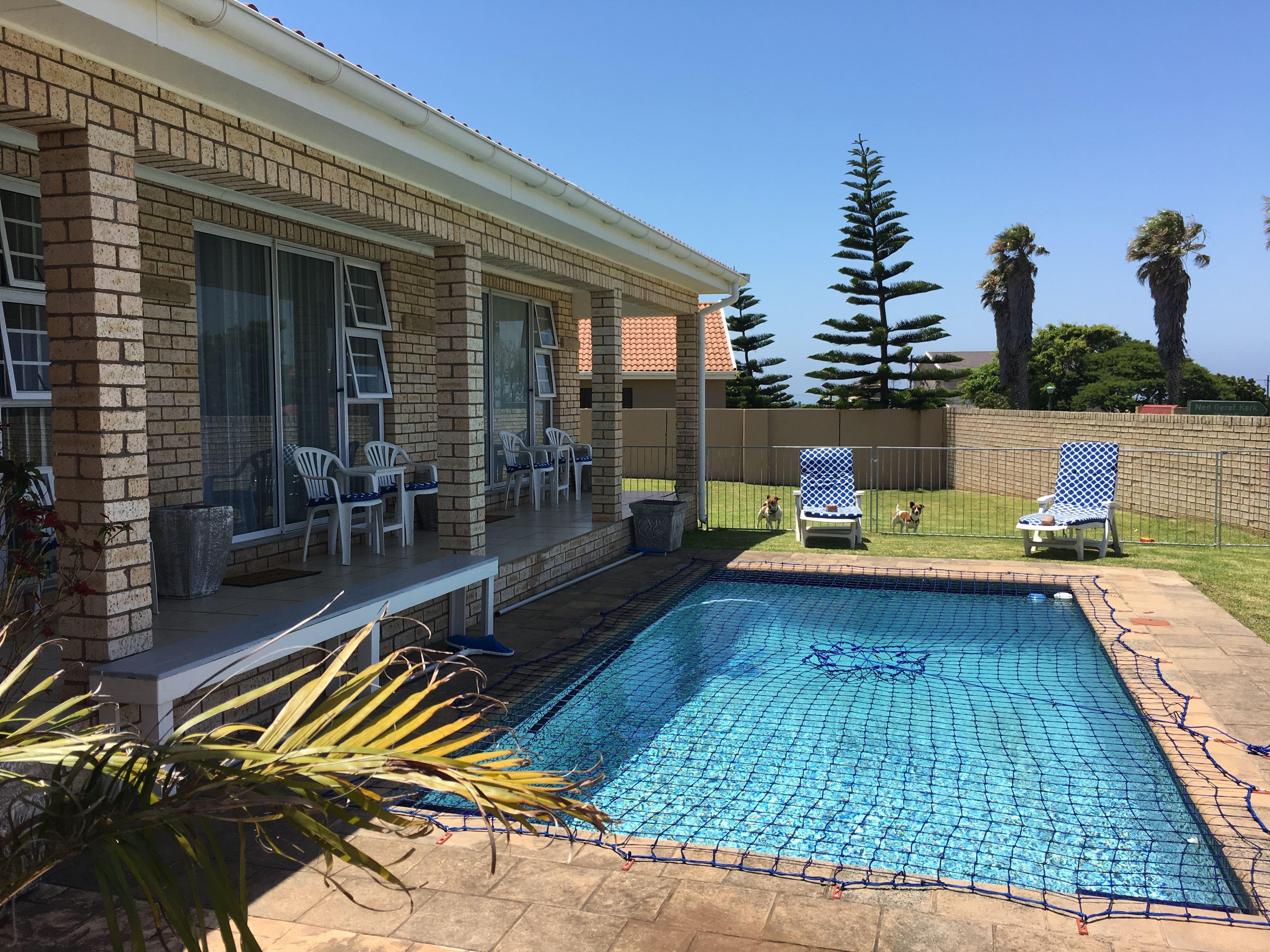 Seas The Day | Gonubie Accommodation