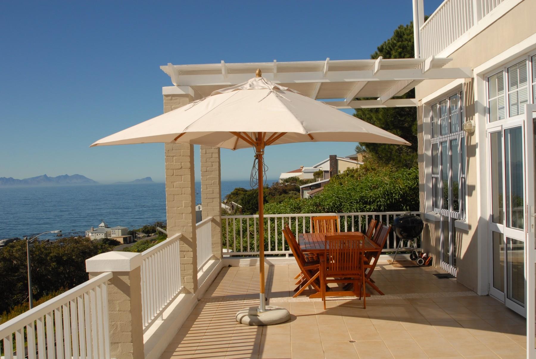 Felsensicht Holiday Home | Simons Town Accommodation