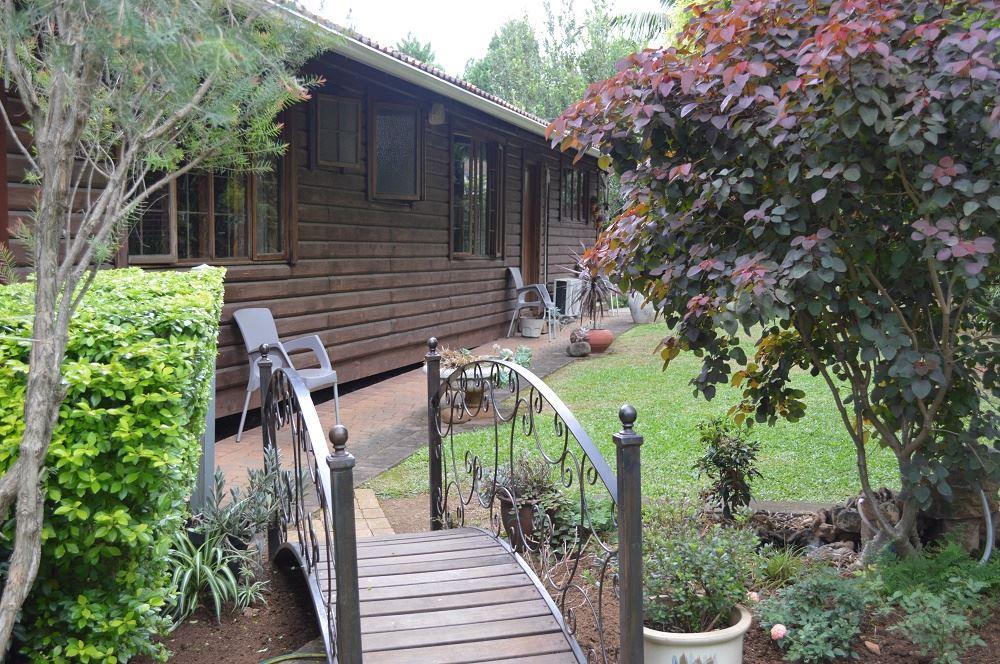 Wooden Manor Guest House | Accommodation Clarendon