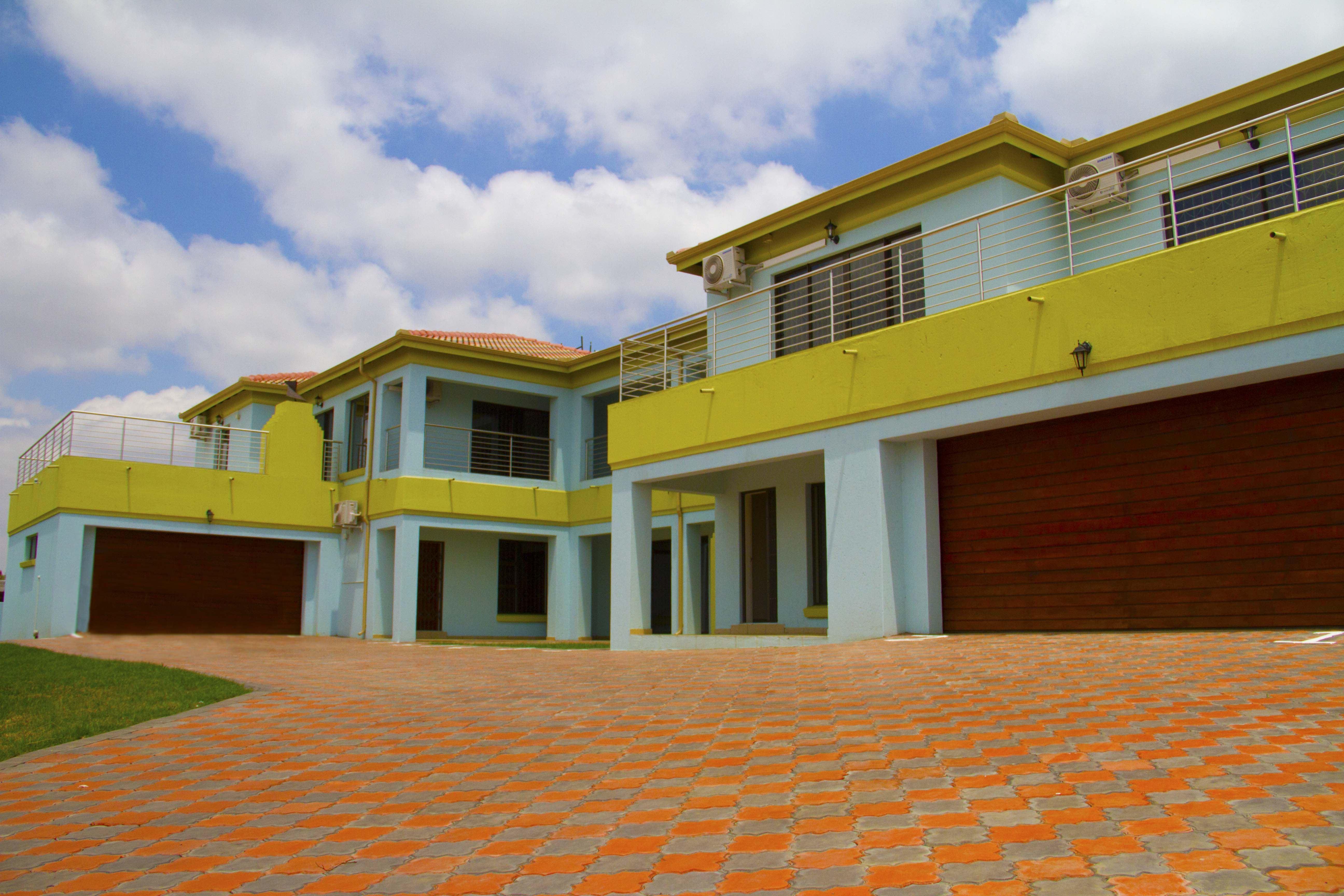 Estoby Executive Guest House | Accommodation Modelpark