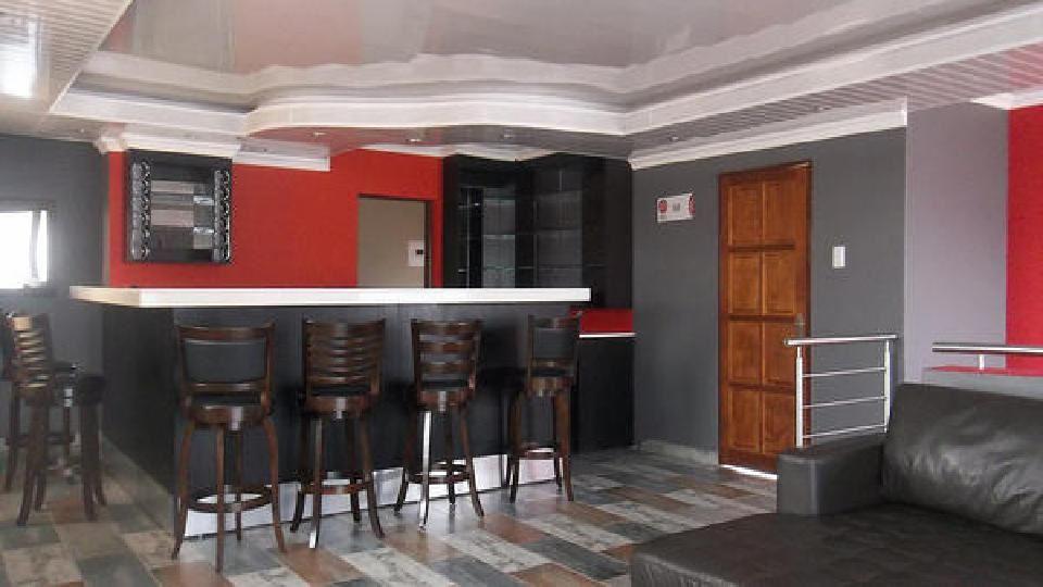 Hlulani Guest House
