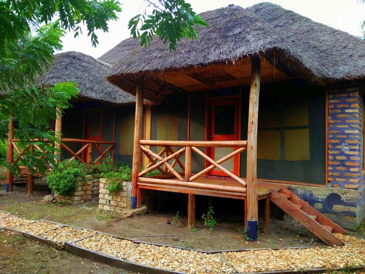 Irungu Forest Safari Lodge | Accommodation Queen Elizabeth National Park
