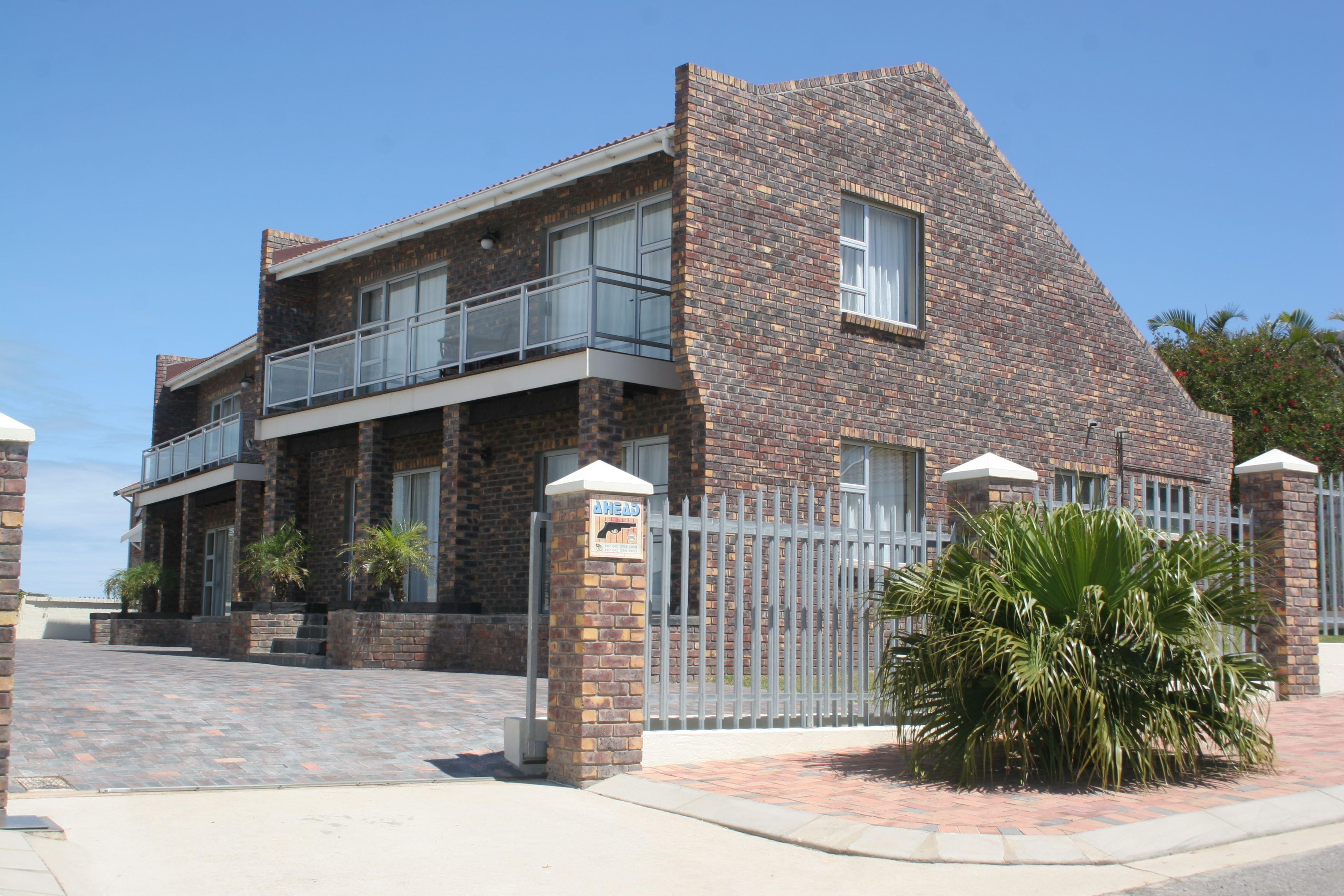 Twin Okes Units | Wavescrest (Jeffreys Bay) Self-catering