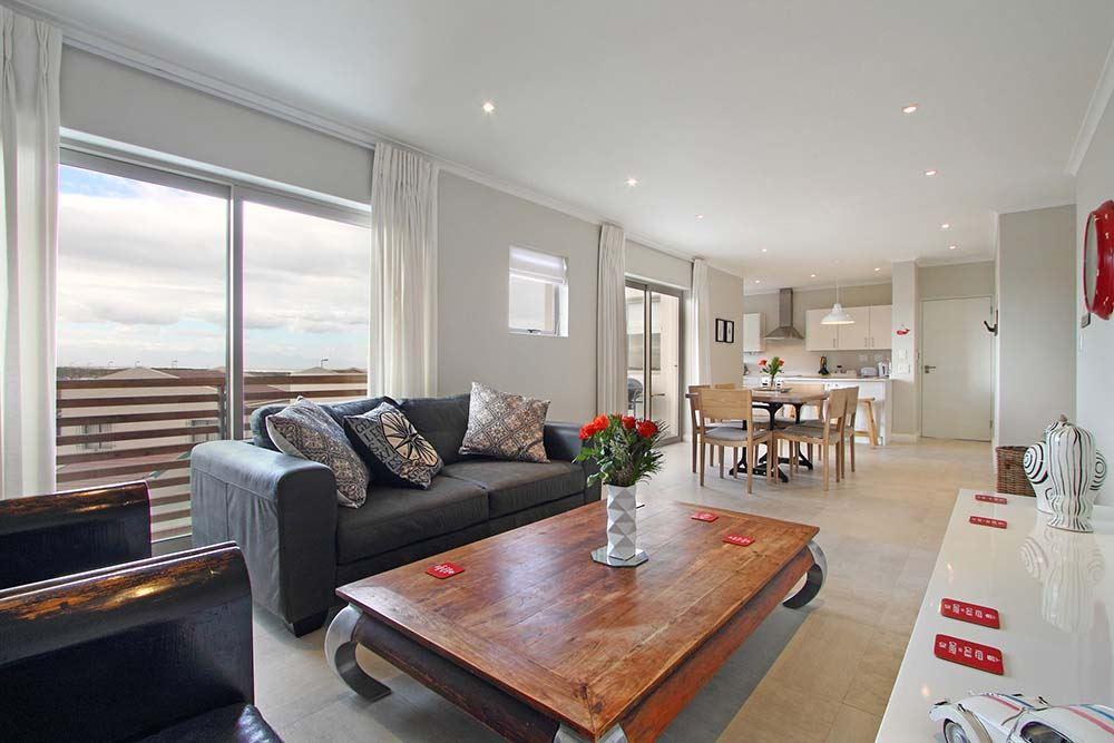 Royal Muizenberg | Muizenberg Accommodation