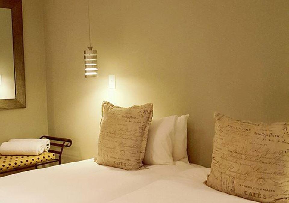Chive's Cottages | Self-catering Cradock