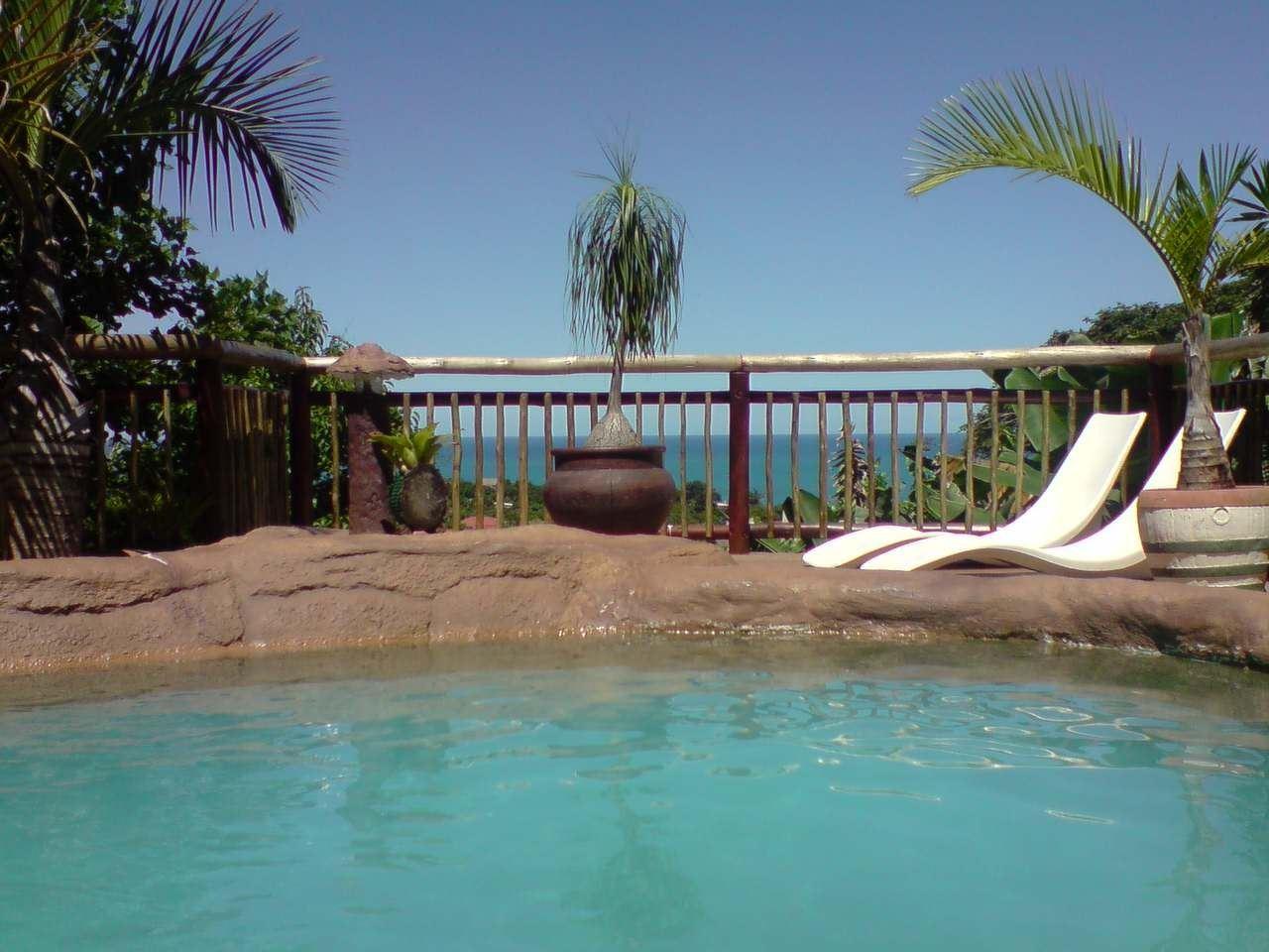 Rocky Pool Guest Penthouse | Warner Beach Accommodation