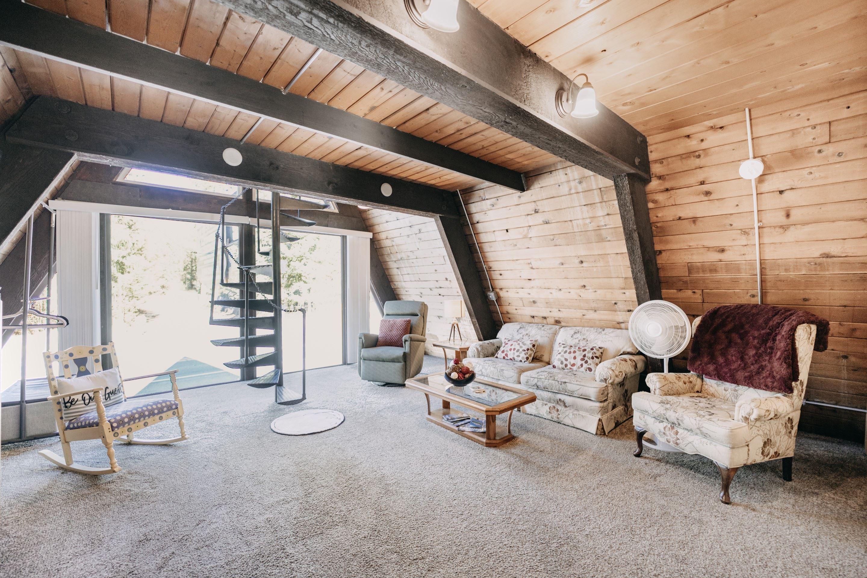 #05 Mt Baker Hwy Ensuite | Maple Falls Resorts