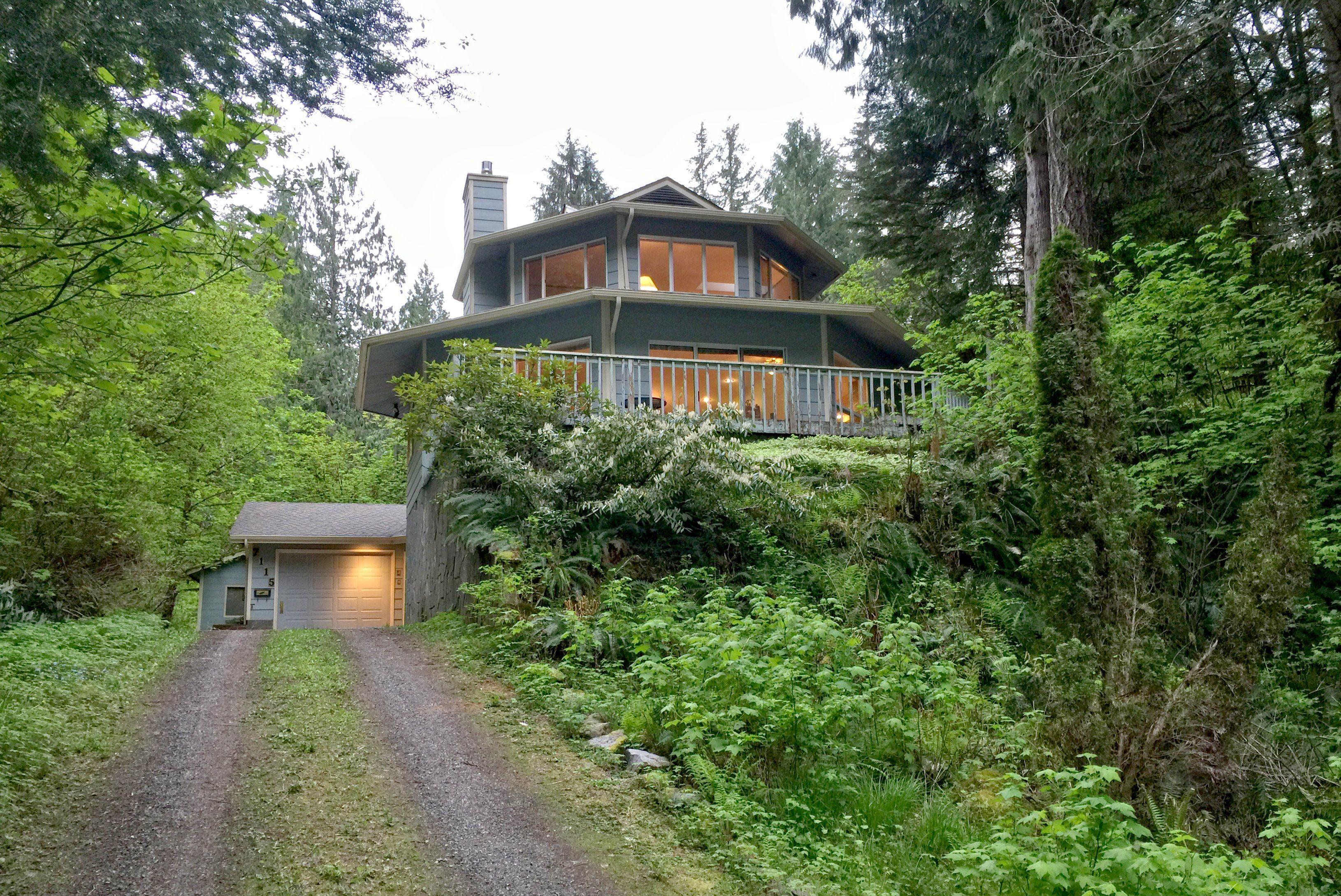 Snowline Cabin #13 | Accommodation Glacier