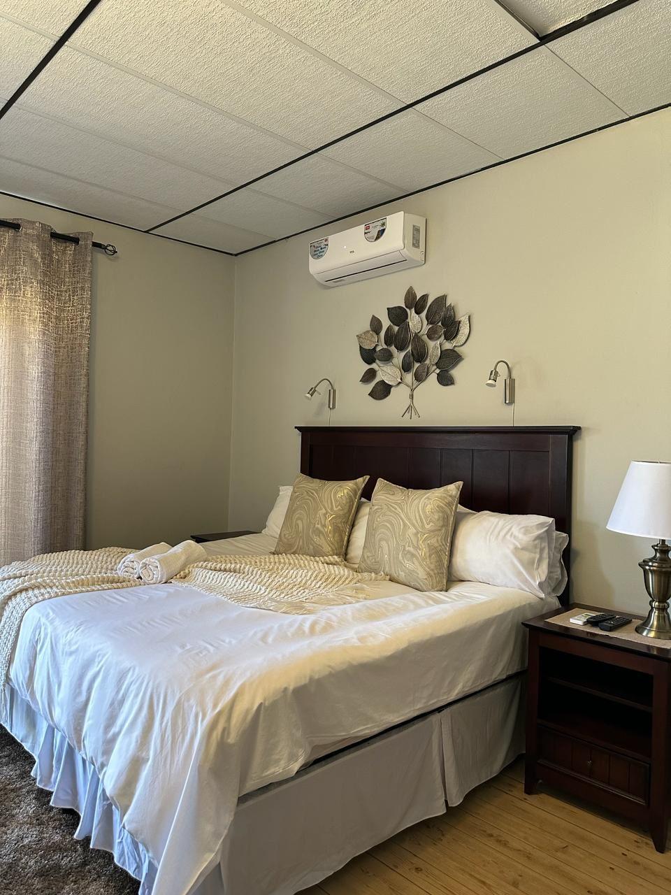 AGYES   LODGE (Blue Diamond Guest House) | Accommodation Koffiefontein