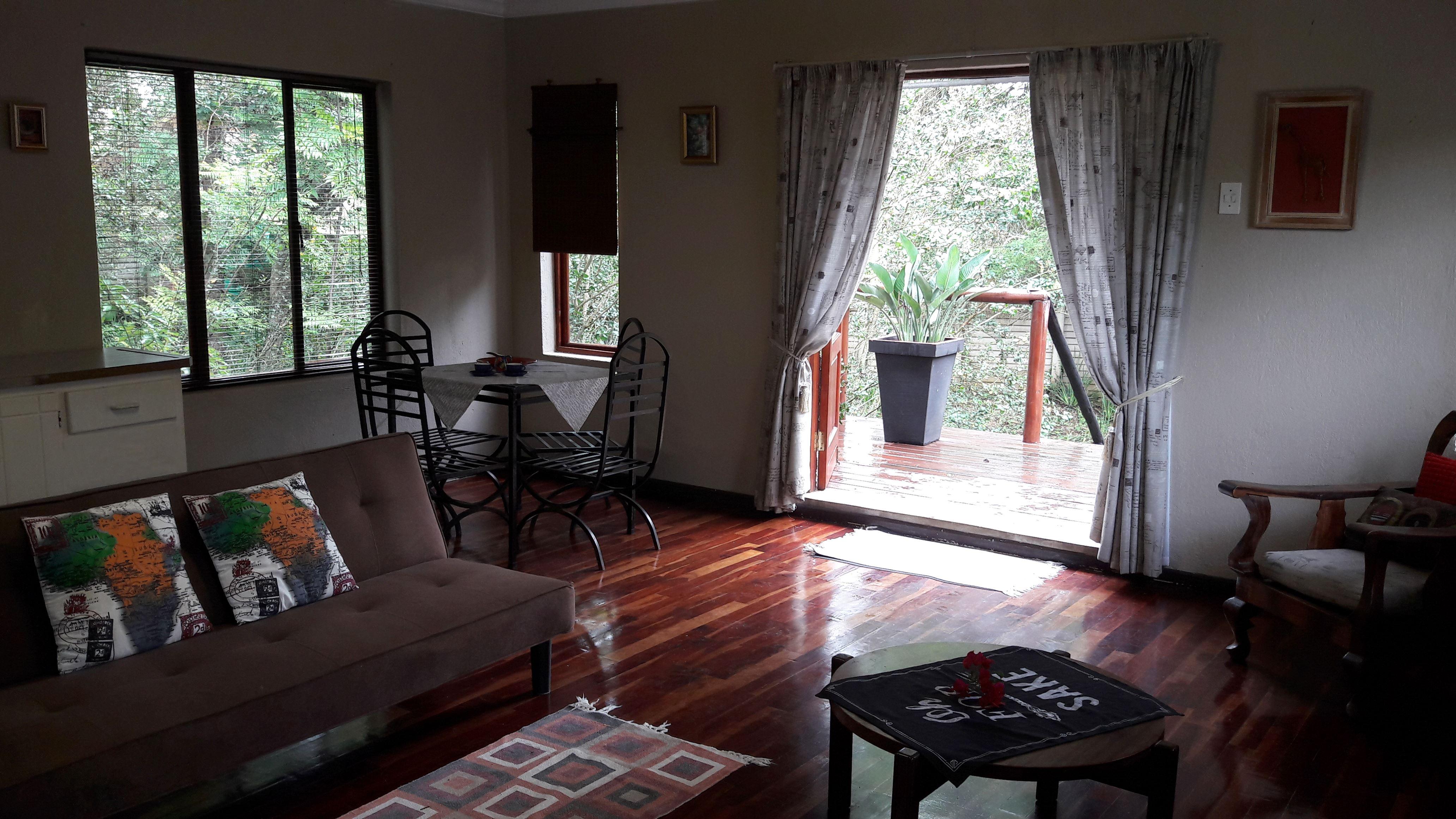 The Loft on 102 | Accommodation White River