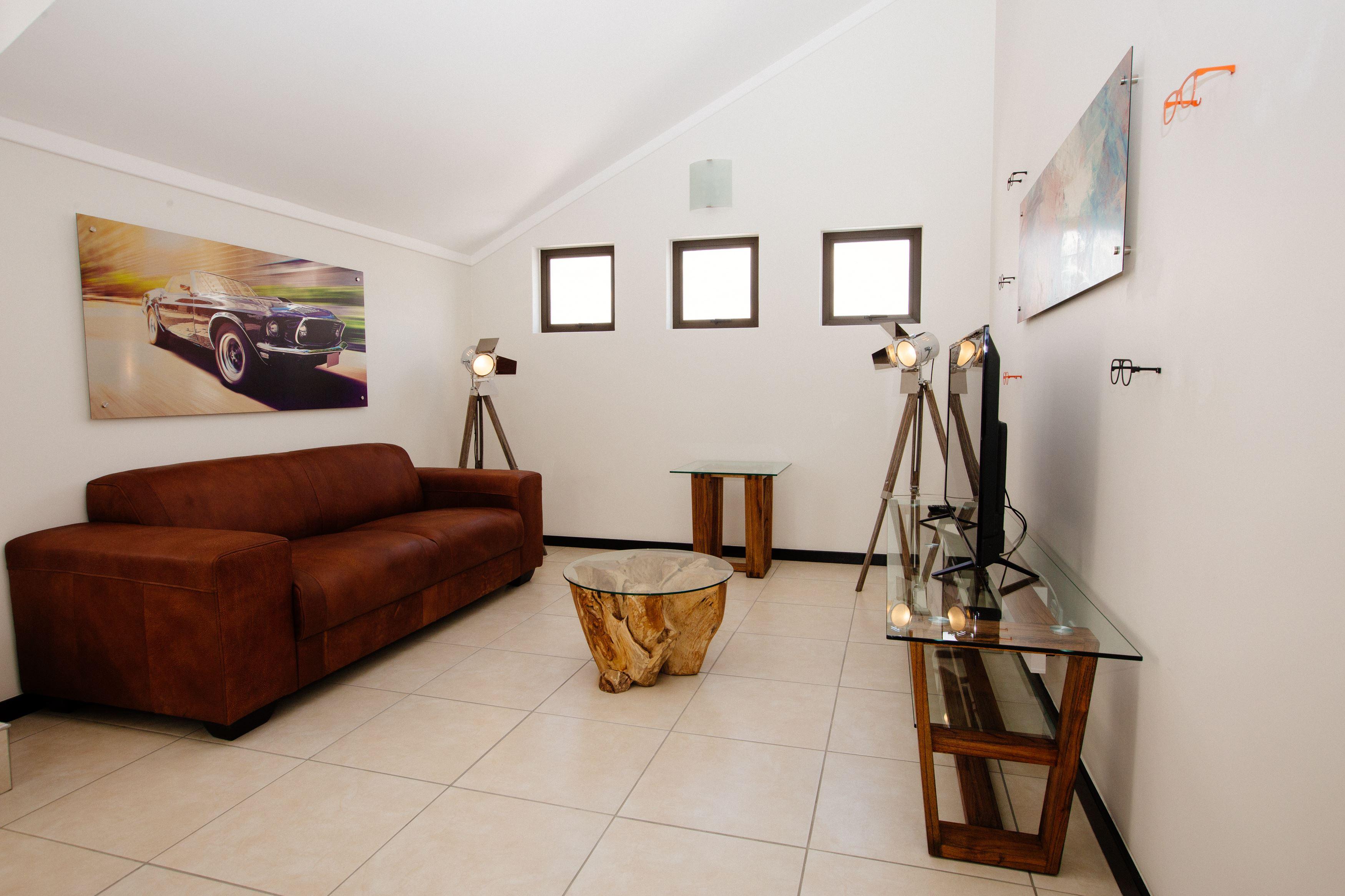 Stay at Ruby Homes Sunninghill ,Sandton