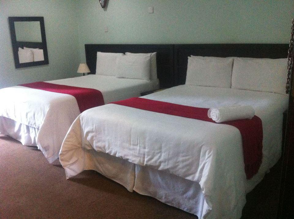 Exec Closets Hotel | Extension 15 Accommodation