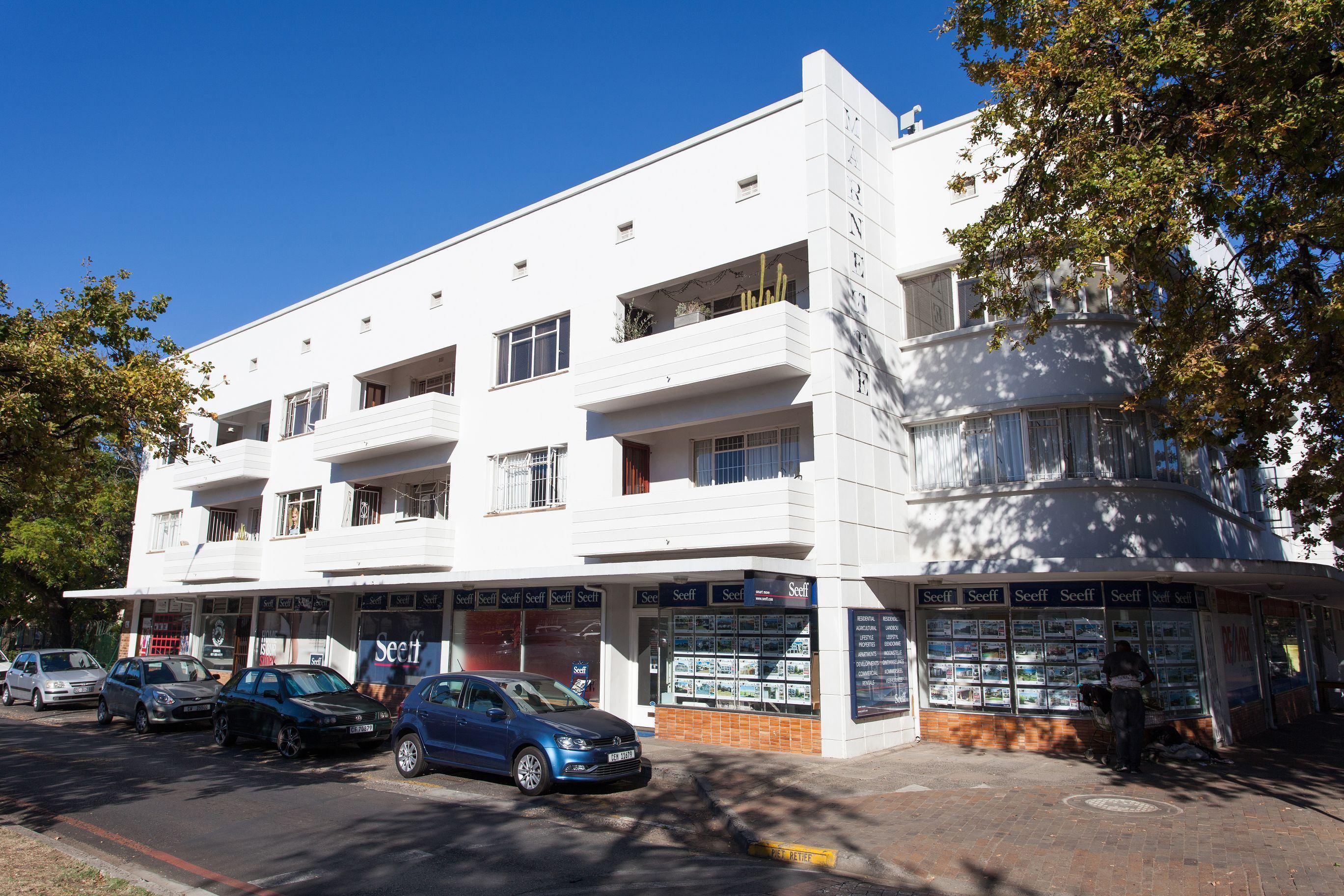 109 on Dorp | Accommodation Stellenbosch Central