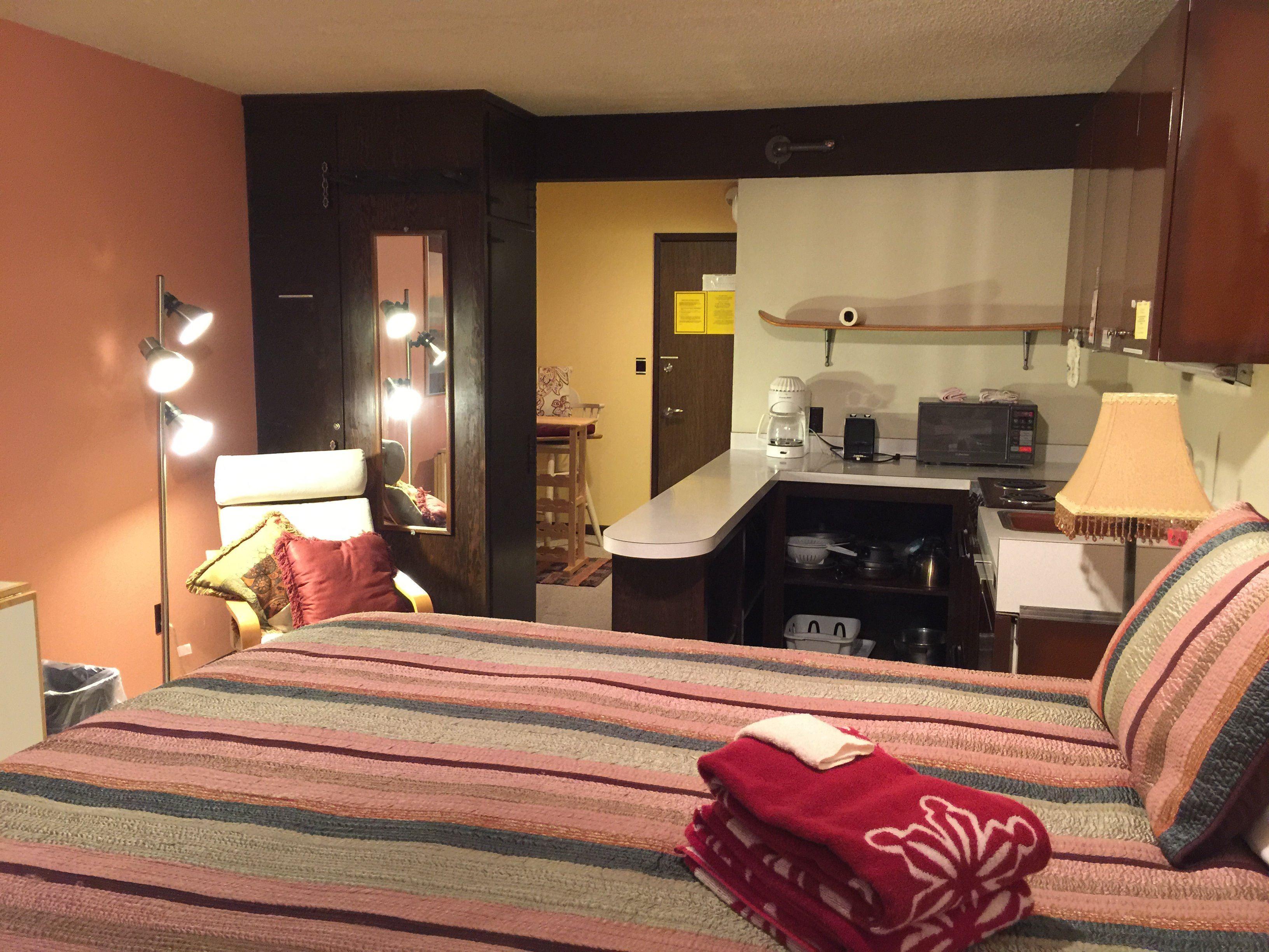 Snowline Lodge Condo #46 | Glacier Accommodation