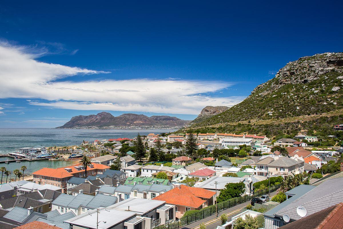 Crow's Nest | Accommodation Kalk Bay